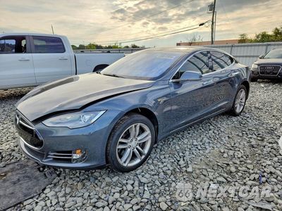 2013 TESLA MODEL S 5YJSA1DP2DFP16036 - główne zdjęcie licytacji z USA - miniatura