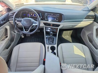 Zdjęcie 8 z 12 samochodu: 2023 VOLKSWAGEN JETTA SE VIN:3VWEM7BU3PM008715 - miniatura