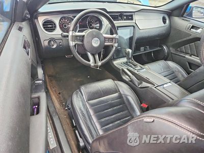 Zdjęcie 8 z 13 samochodu: 2014 FORD MUSTANG VIN:1ZVBP8AM8E5202029 - miniatura