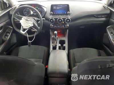 Zdjęcie 8 z 12 samochodu: 2025 NISSAN SENTRA SR VIN:3N1AB8DV2SY360000 - miniatura