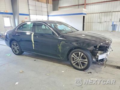 Czwarte zdjęcie samochodu z boku: 2023 MERCEDES-BENZ E 350 4MATIC VIN:W1KZF8EB5PB110321 - miniatura