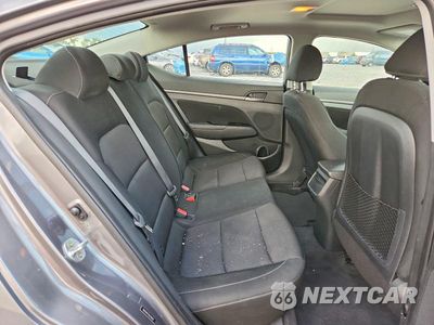 Zdjęcie 10 z 12 samochodu: 2018 HYUNDAI ELANTRA VALUE EDITION VIN:5NPD84LF9JH258930 - miniatura