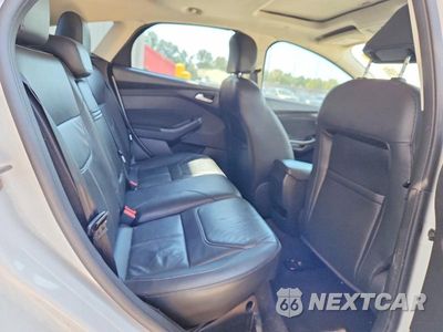 Zdjęcie 10 z 12 samochodu: 2016 FORD FOCUS SE VIN:1FADP3K24GL369360 - miniatura