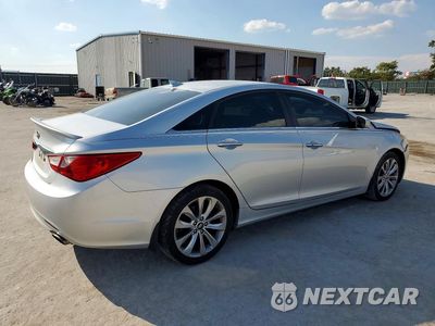 Trzecie zdjęcie samochodu z tyłu: 2013 HYUNDAI SONATA SE VIN:5NPEC4AC6DH788840 - miniatura