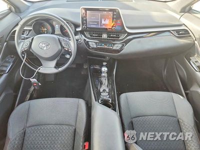 Zdjęcie 8 z 12 samochodu: 2022 TOYOTA C-HR NIGHTSHADE VIN:JTNKHMBX3N1131035 - miniatura
