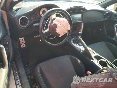 Zdjęcie 8 z 12 samochodu: 2019 TOYOTA 86 BASE VIN:JF1ZNAA17K8700341 - miniatura