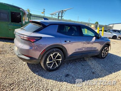 Trzecie zdjęcie samochodu z tyłu: 2025 CHEVROLET EQUINOX LT VIN:3GN7DLRP6SS118304 - miniatura