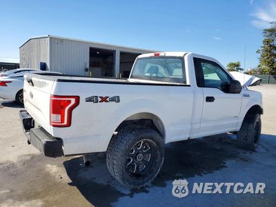 Trzecie zdjęcie samochodu z tyłu: 2017 FORD F150 VIN:1FTMF1EPXHKD31793 - miniatura