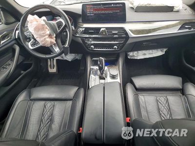 Zdjęcie 8 z 13 samochodu: 2021 BMW M550XI VIN:WBA13BK08MCF08127 - miniatura