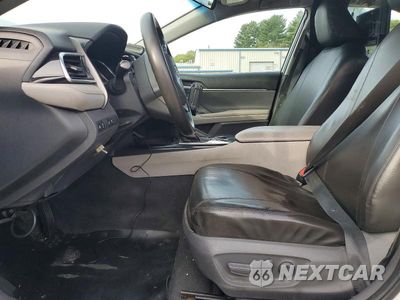 Zdjęcie 7 z 13 samochodu: 2018 TOYOTA CAMRY LE VIN:4T1B31HK1JU502677 - miniatura