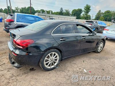 Trzecie zdjęcie samochodu z tyłu: 2019 MERCEDES-BENZ A 220 4MATIC VIN:WDD3G4FB7KW003265 - miniatura