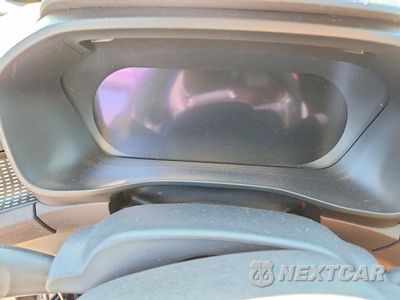 Zdjęcie 9 z 13 samochodu: 2021 VOLVO XC40 RECHARGE VIN:YV4ED3URXM2576285 - miniatura