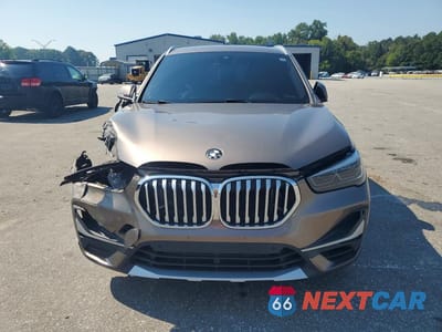 Piąte zdjęcie samochodu w środku: 2020 BMW X1 XDRIVE28I VIN:WBXJG9C06L5P15035 - miniatura