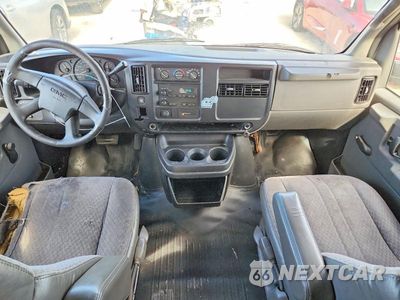 Zdjęcie 8 z 12 samochodu: 2007 GMC SAVANA G1500 VIN:1GTFG15X171165769 - miniatura