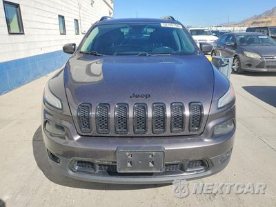 Piąte zdjęcie samochodu w środku: 2018 JEEP CHEROKEE LATITUDE VIN:1C4PJMCB2JD529783 - miniatura