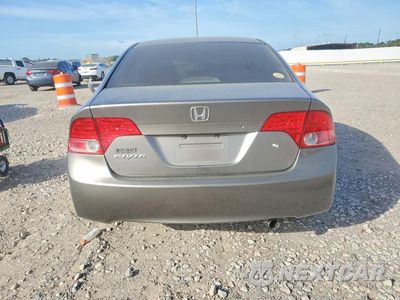 Zdjęcie 6 z 12 samochodu: 2006 HONDA CIVIC LX VIN:1HGFA16526L141306 - miniatura