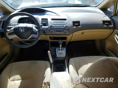 Zdjęcie 8 z 12 samochodu: 2008 HONDA CIVIC HYBRID VIN:JHMFA36238S000719 - miniatura