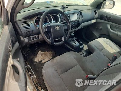 Zdjęcie 8 z 12 samochodu: 2014 TOYOTA TACOMA BASE VIN:5TFNX4CN1EX043020 - miniatura