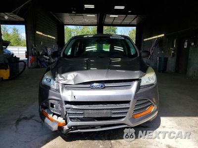 Piąte zdjęcie samochodu w środku: 2013 FORD ESCAPE S VIN:1FMCU0F7XDUA52235 - miniatura