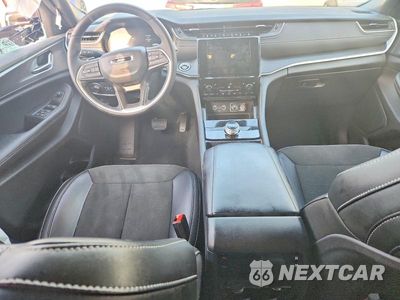 Zdjęcie 8 z 12 samochodu: 2025 JEEP GRAND CHEROKEE L LAREDO VIN:1C4RJJAG1S8745253 - miniatura