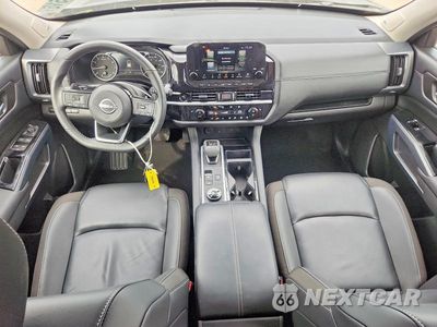 Zdjęcie 8 z 12 samochodu: 2025 NISSAN PATHFINDER SL VIN:5N1DR3CD4SC268781 - miniatura