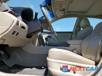 Zdjęcie 7 z 12 samochodu: 2008 TOYOTA CAMRY HYBRID VIN:4T1BB46K08U037519 - miniatura