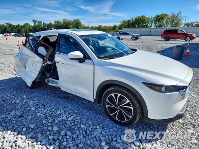 Czwarte zdjęcie samochodu z boku: 2022 MAZDA CX-5 PREMIUM PLUS VIN:JM3KFBEM6N0588497 - miniatura