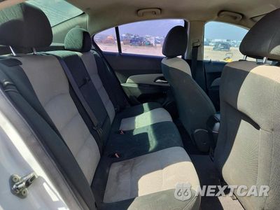 Zdjęcie 10 z 12 samochodu: 2012 CHEVROLET CRUZE LS VIN:1G1PC5SH9C7147329 - miniatura