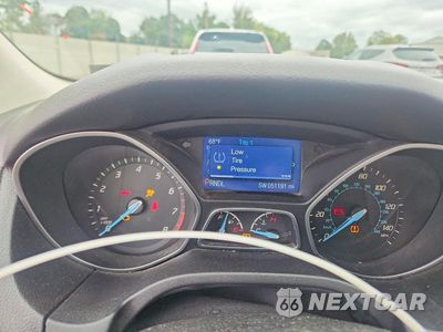 Zdjęcie 9 z 13 samochodu: 2014 FORD FOCUS SE VIN:1FADP3F21EL189356 - miniatura