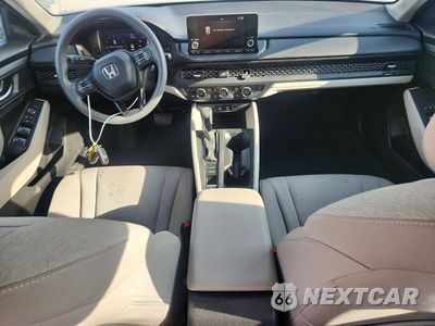 Zdjęcie 8 z 12 samochodu: 2024 HONDA ACCORD EX VIN:1HGCY1F37RA054434 - miniatura