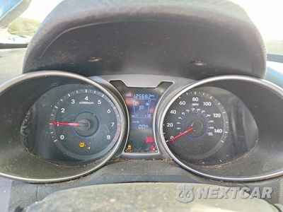 Zdjęcie 9 z 12 samochodu: 2013 HYUNDAI VELOSTER BASE VIN:KMHTC6AD6DU179728 - miniatura