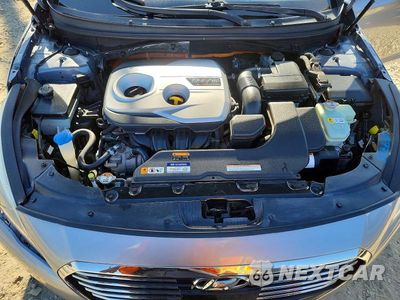 Zdjęcie 11 z 12 samochodu: 2016 HYUNDAI SONATA PLUG-IN HYBRID LIMITED VIN:KMHE54L25GA024807 - miniatura