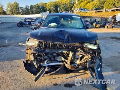 Piąte zdjęcie samochodu w środku: 2025 JEEP GRAND CHEROKEE LAREDO VIN:1C4RJHAG8SC286681 - miniatura