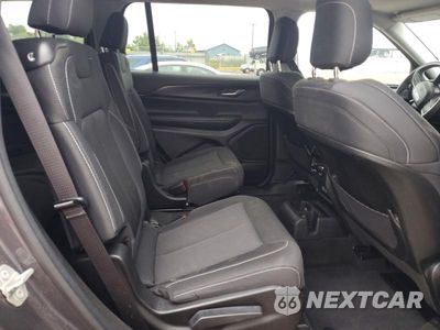 Zdjęcie 11 z 14 samochodu: 2023 JEEP GRAND CHEROKEE L LAREDO VIN:1C4RJJAG0P8867058 - miniatura