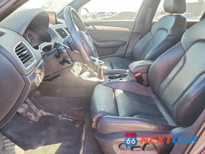 Zdjęcie 7 z 12 samochodu: 2015 AUDI Q3 PRESTIGE VIN:WA1GFCFS3FR014352 - miniatura