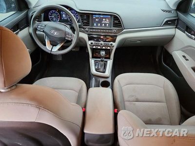 Zdjęcie 8 z 12 samochodu: 2020 HYUNDAI ELANTRA SEL VIN:5NPD84LF9LH606583 - miniatura