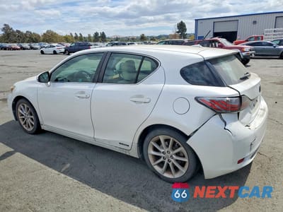 Drugie zdjęcie samochodu z przodu: 2011 LEXUS CT 200 VIN:JTHKD5BH6B2020904 - miniatura