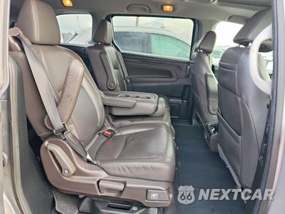 Zdjęcie 11 z 13 samochodu: 2018 HONDA ODYSSEY EXL VIN:5FNRL6H7XJB021783 - miniatura