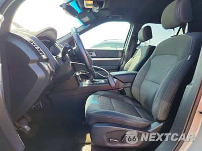 Zdjęcie 7 z 13 samochodu: 2016 FORD EXPLORER XLT VIN:1FM5K7D85GGC05027 - miniatura