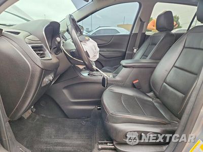 Zdjęcie 7 z 13 samochodu: 2019 CHEVROLET EQUINOX PREMIER VIN:3GNAXNEV0KS531803 - miniatura