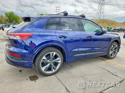 Trzecie zdjęcie samochodu z tyłu: 2025 AUDI Q4 E-TRON PREMIUM VIN:WA1KUBFZ2SP060381 - miniatura