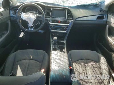 Zdjęcie 8 z 12 samochodu: 2018 HYUNDAI SONATA SE VIN:5NPE24AF5JH706623 - miniatura
