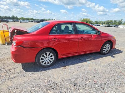 Trzecie zdjęcie samochodu z tyłu: 2013 TOYOTA COROLLA LE VIN:2T1BU4EE5DC082022 - miniatura