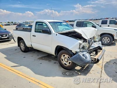 Czwarte zdjęcie samochodu z boku: 2011 TOYOTA TACOMA BASE VIN:5TFNX4CN8BX006056 - miniatura