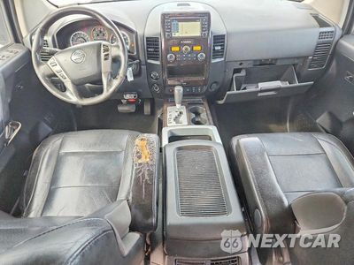 Zdjęcie 8 z 12 samochodu: 2014 NISSAN TITAN SV VIN:1N6BA0EC5EN512725 - miniatura