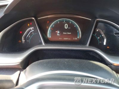 Zdjęcie 9 z 12 samochodu: 2018 HONDA CIVIC EX VIN:2HGFC1F32JH640962 - miniatura