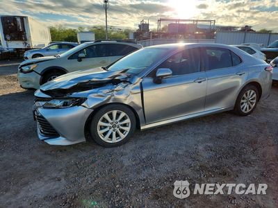 2020 TOYOTA CAMRY LE 4T1L11AKXLU322167 - główne zdjęcie licytacji z USA - miniatura