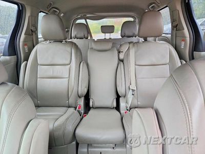Zdjęcie 10 z 14 samochodu: 2019 TOYOTA SIENNA XLE 8-PASSENGER VIN:5TDYZ3DC1KS993877 - miniatura