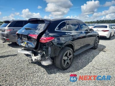 Trzecie zdjęcie samochodu z tyłu: 2023 MERCEDES-BENZ GLC 300 VIN:W1NKM4GB4PF053036 - miniatura