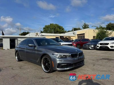 2018 BMW 530XE WBAJB1C50JB083749 - główne zdjęcie licytacji z USA - miniatura
